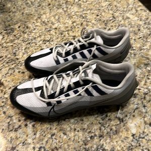 Nike mens Vapor Edge Pro 360 2 Football Cleat Size 10